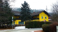 Sozialpädagogische Wohngemeinschaft Lärchenhof Weiss Johann u. Martina GmbH in 7422