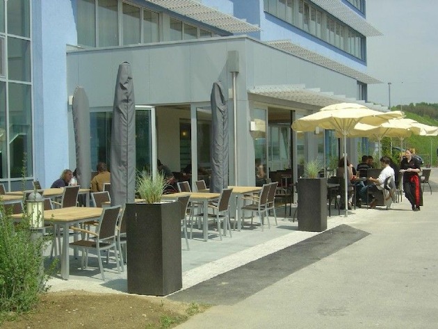 KAI 7 Cafe-Restaurant im Ennshafen - Harald Limber: KAI 7 Cafe-Restaurant im Ennshafen - Harald Limberger