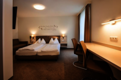 Hotel Lokomotive in Linz - Doppelzimmer