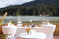 Restaurant & Bar - Strandperle Seefeld | Location für Hochzeiten & Firmenfeiern