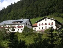 Gasthof Roter Stein - Ihr Restaurant in Berwang in 6621 Berwang: