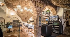 Wine Bar