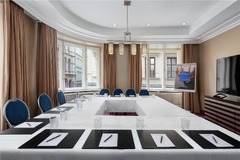 Boardroom 1