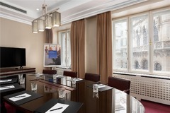 Boardroom 2