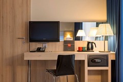 Business Friendly Room