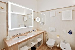 One Bedroom Suite Bathroom