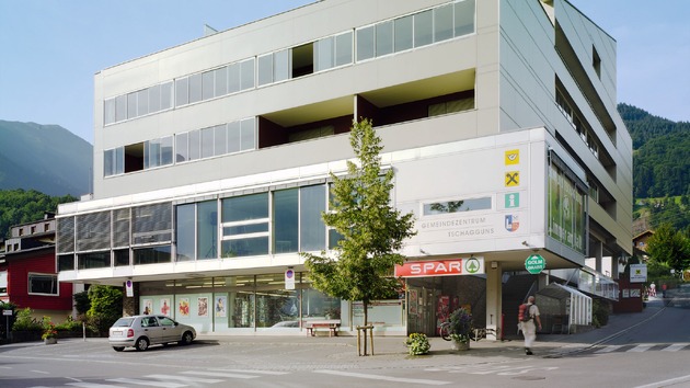 SPAR
