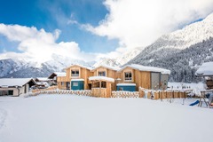 Bio Chalets Alpegg - Das kleinste Chaletdorf in Tirol
