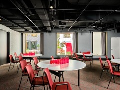 Meeting Room - Big Red