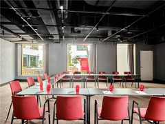 Meeting Room - Big Red