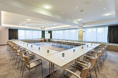 Meeting room Steyr U-shape set-up