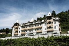Seehotel Bellevue am Ufer des Zeller Sees