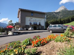 Hotel ZISTELBERGHOF **** Familie Lienbacher Lampersbach 26
5453 Werfenweng