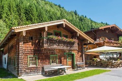 Landgasthaus Weixen - Familie Brandstätter in 5661 Rauris