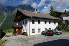 Ferienhaus Bergblick in 6444 Längenfeld - Außenansicht