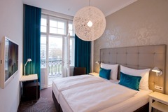 Hotel Motel One Wien-Staatsoper - Room