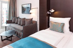Hotel Motel One Wien-Hauptbahnhof - Room