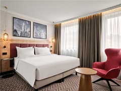 Guest Room - King