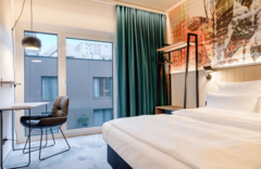 Hotel Motel One Wien Donau City - Room