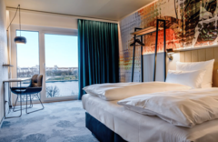 Hotel Motel One Wien Donau City - Room