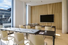 Max Meeting Room