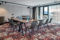 Victor 1/2/3 Meeting Room