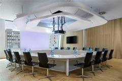 Hilde Meeting Room