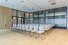 Anna + Franz Meeting Room