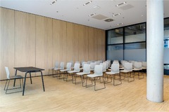 Anna + Franz Meeting Room