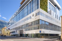 Parking / Garage