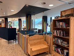 Café Bistro Bar Munterbunt