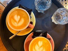 Café Bistro Bar Munterbunt