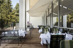 Restaurant terrace