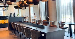 Bar Lounge